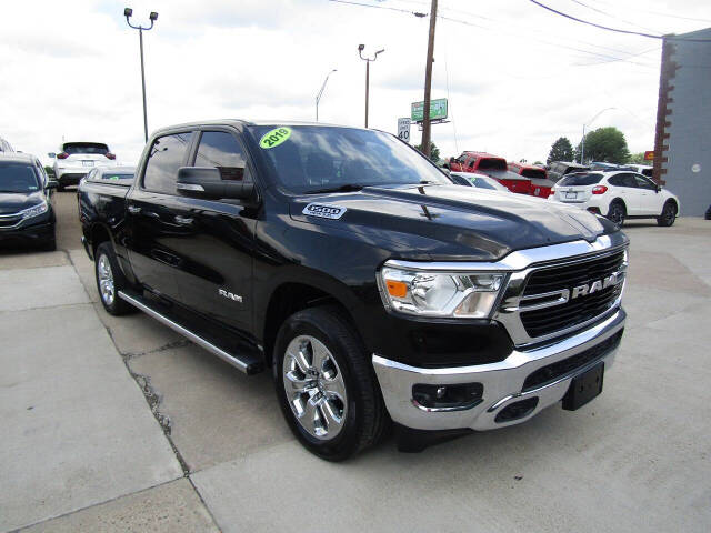 ram ram 1500 2019 1C6SRFFT7KN837389 image ram ram 1500 2019 1C6SRFFT7KN837389 image